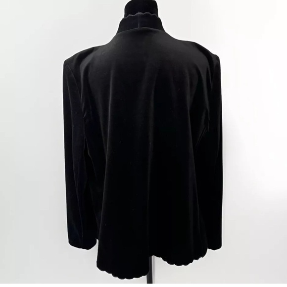 Black Velvet Jacket Blazer L Vintage Union Made Scalloped Party Office Church - Picture 3 of 8